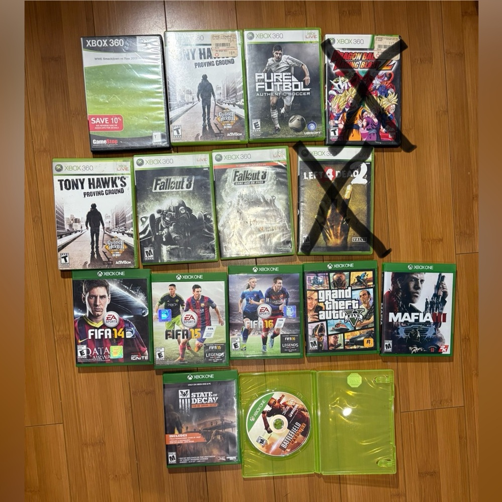 Xbox One And XBox 360 Game Collection with Green Cases Lot of 13
